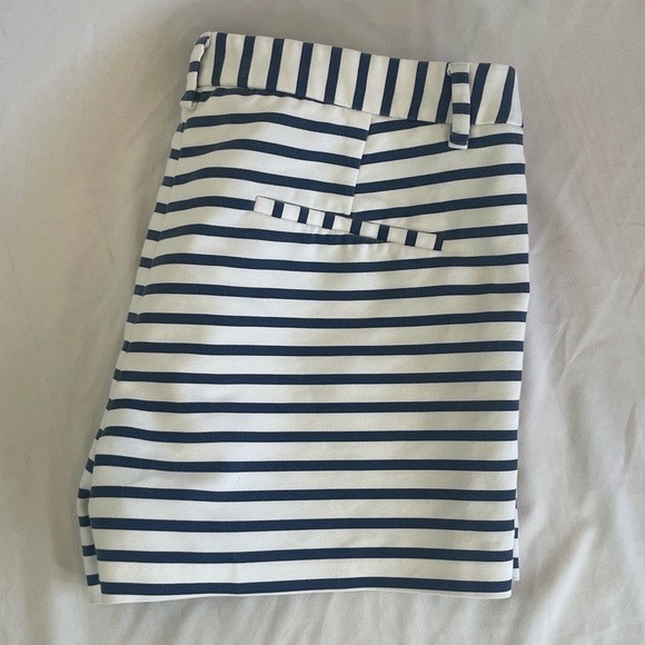 SOLD Zara Basic Womens Shorts Size Medium White Navy Striped - Picture 6 of 9